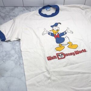 VTG 1980’s Walt Disney World Donald Duck T-shirt